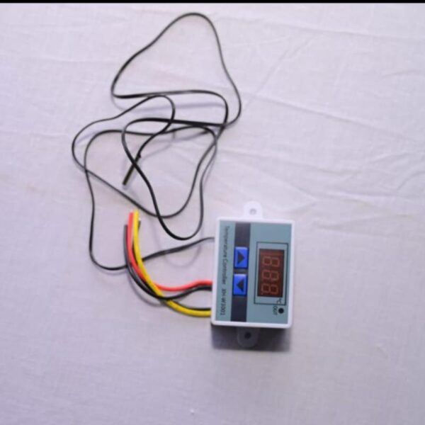 Temperature Controller XH-W3001 - Image 5